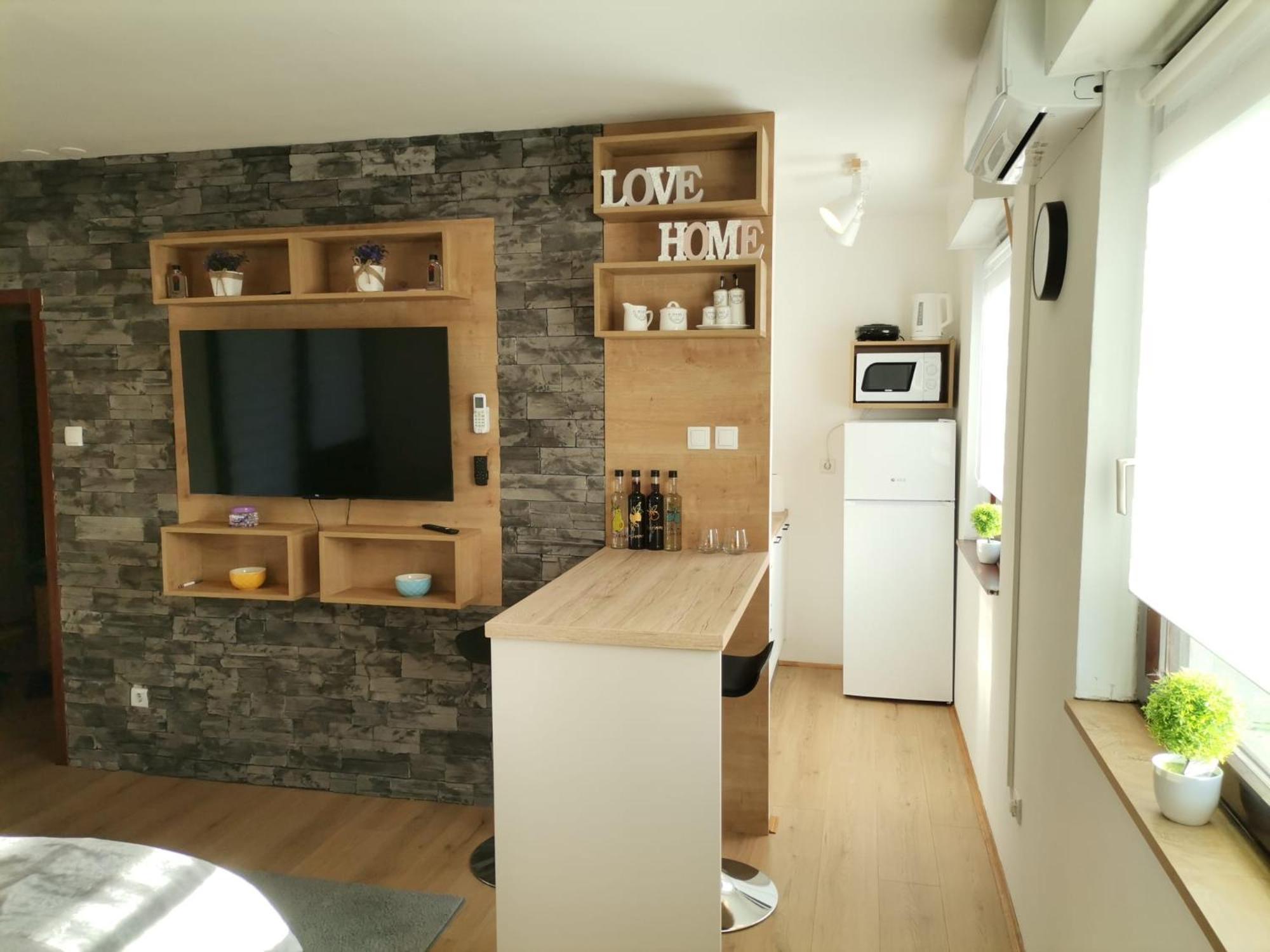 Apartman Anamaria Gospić Eksteriør billede