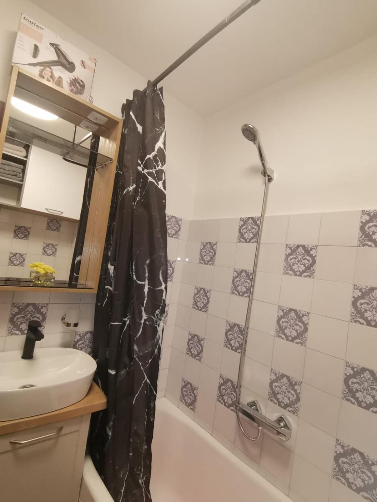 Apartman Anamaria Gospić Eksteriør billede